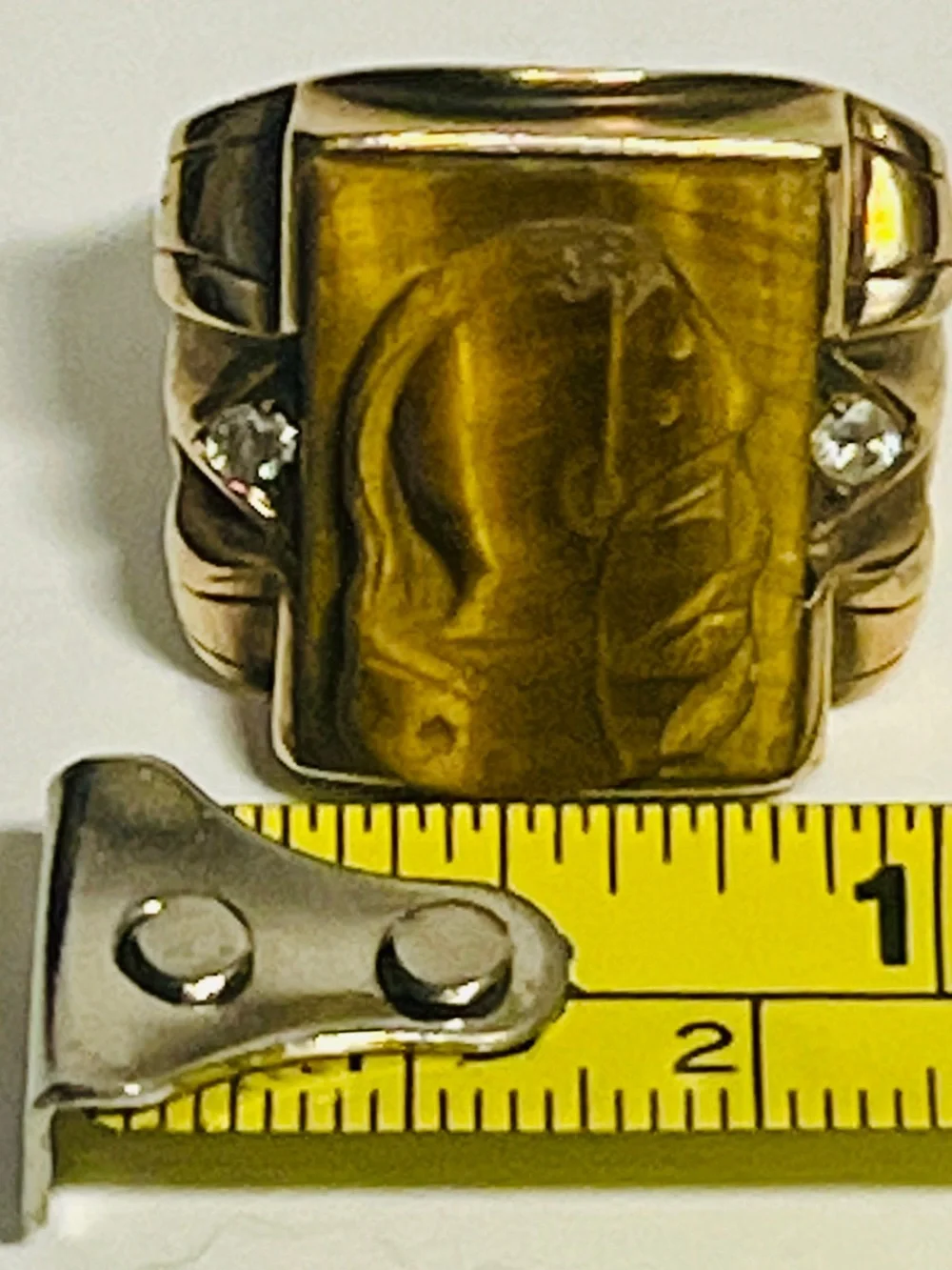 Men’s 10k Gold Tigers Eye Ring Flanked by Round Diamonds | Cameo Ring | Size 13